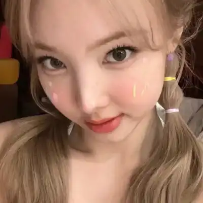 吕小宸